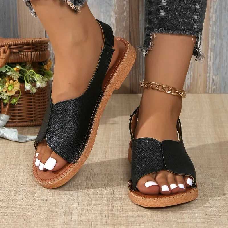 FI Womens Sandals 2025 New Roman Style High Quality Summer Lightweight Designer Shoe Buckle Beach SandalsXJ250410