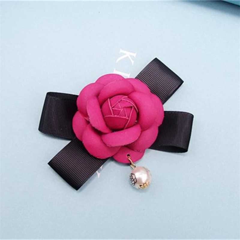 Luxury Camellia Handmade Pearl Bowknot Diy Hair Accessories Corsage Collar Flower Clothing Ladies Bag Keychain Mobile Phone Case Chain Y251111