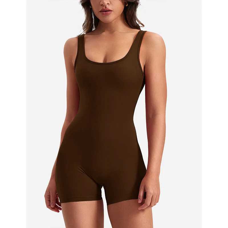 Sexy backless single neck sleeveless womens jumpsuit without shoulder straps pressure pleated three-point jumpsuit for womens yoga jumpsuitW250411
