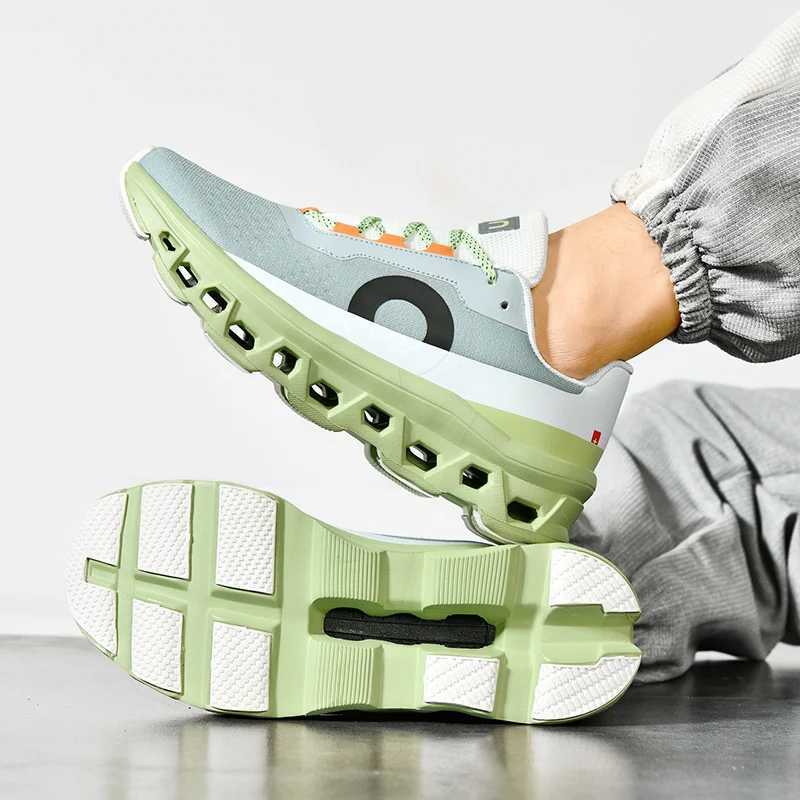 Fashionable mens shoes 2024 new womens shoes versatile casual and trendy breathable dad shoesC250425