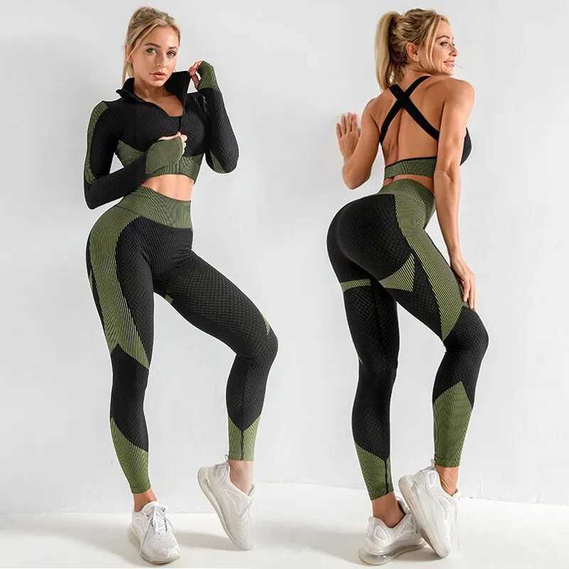 Womens 2/3-piece seamless sportswear set yoga sportswear tight fitting and stretching sports bra fitness braW250411