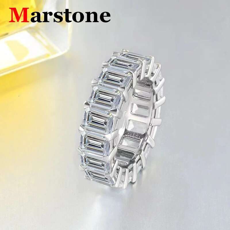 Full Moissanite Diamond Emerald D VVS Ladys Rings 925 Silver Plated White Gold Fine Jewerly Fashion Ring for Women Rings