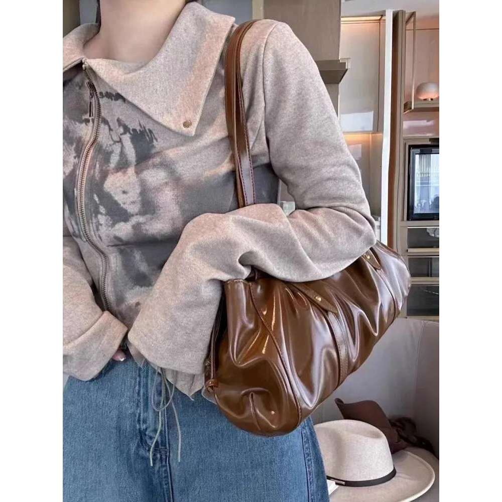 Elegant Women Underarm Pleated Hasp Hobos Office Ladies Work Shoulder Bag Vintage Cow Split Leather Bags New Totes Handbag