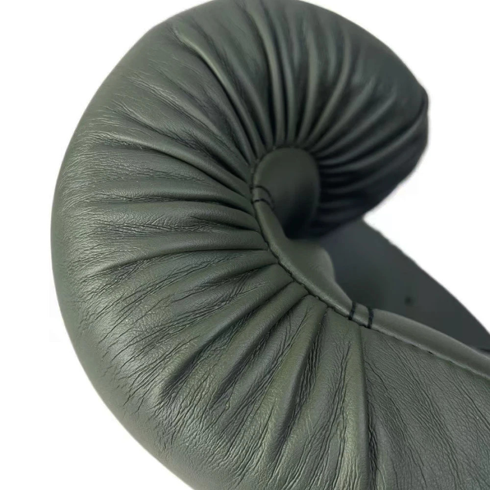 selling boxing Gloves for Men and Women Breathable punching Gloves with Superior Wrist Support Shock Absorption Padde 251103