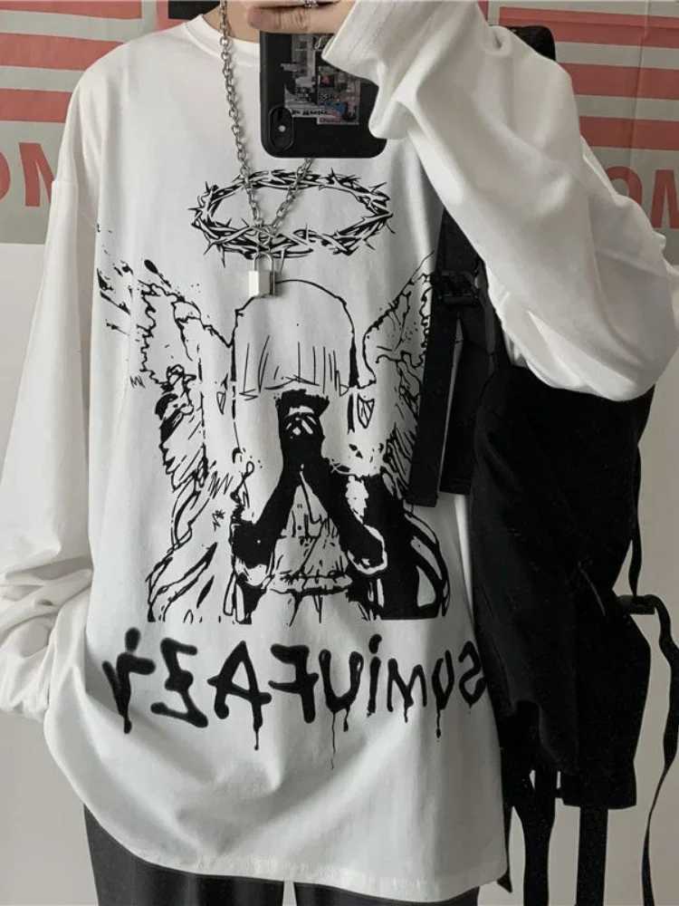 Mens autumn T-shirt Y2k streetwear oversized long sleeved anime T-shirt Harajuku Gothic retro graphic manga T-shirt M250411