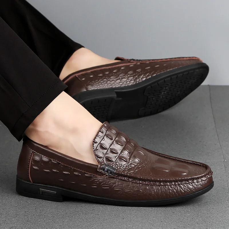 Men Black Dress Loafers Pattern High Quality Slip-ons Stylish Business Formal Shoes Male Casual Summer Flats Moccasins 251106