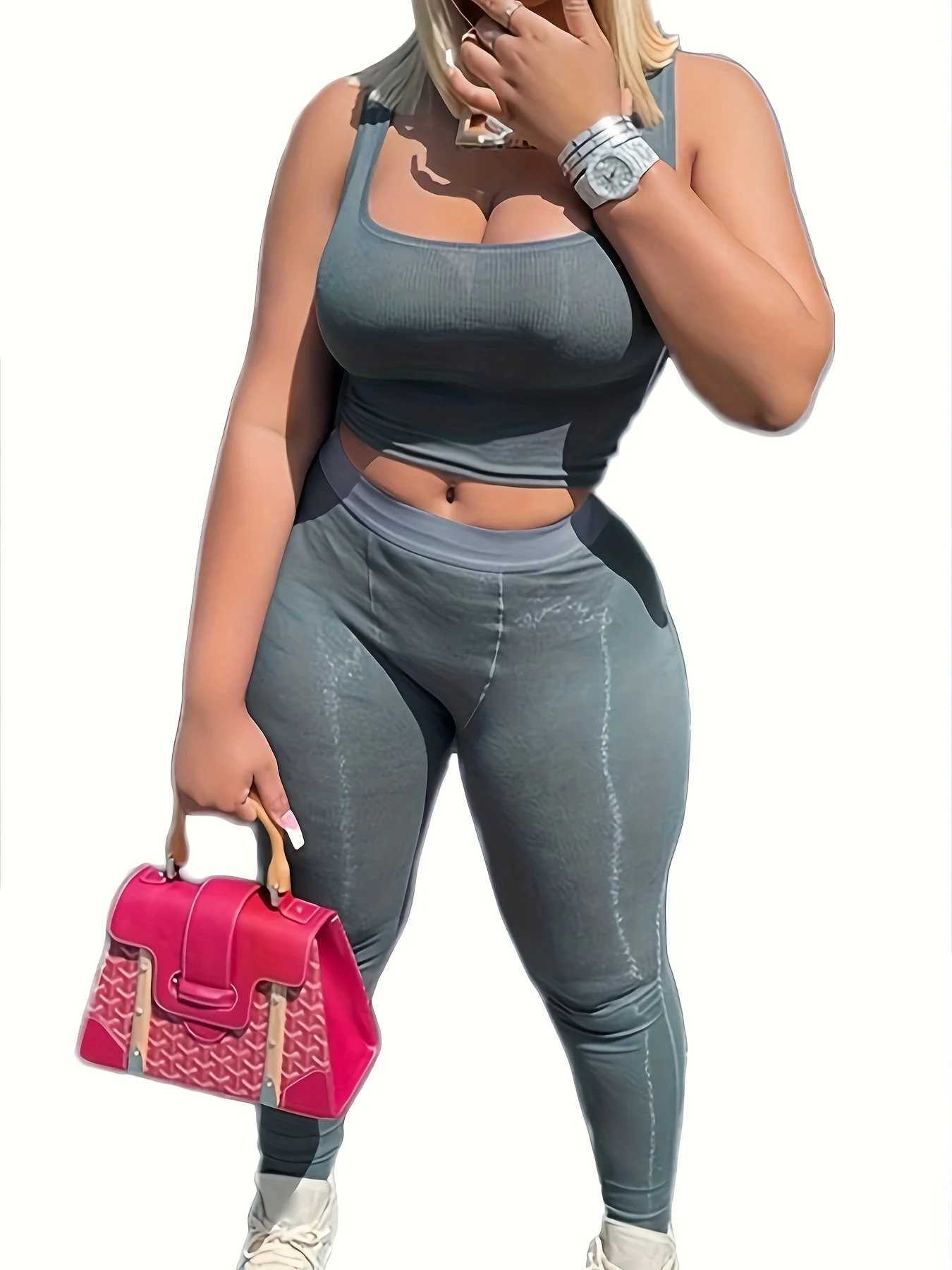Newly designed womens summer fitness sportswear lounge set yoga solid color vest two-piece set vest top bicycle shorts setW250411