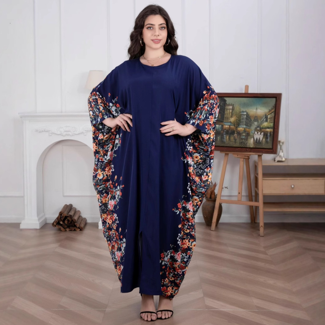 Dubai Saudi Muslim Women's Skirt Arab floral loose robe plus size women's dress