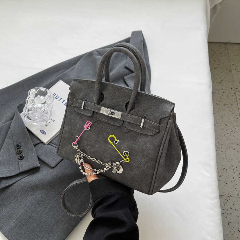 High quality large capacity for womens new trend fashionable and versatile crossbody bag popular handbag bigclothfgg22