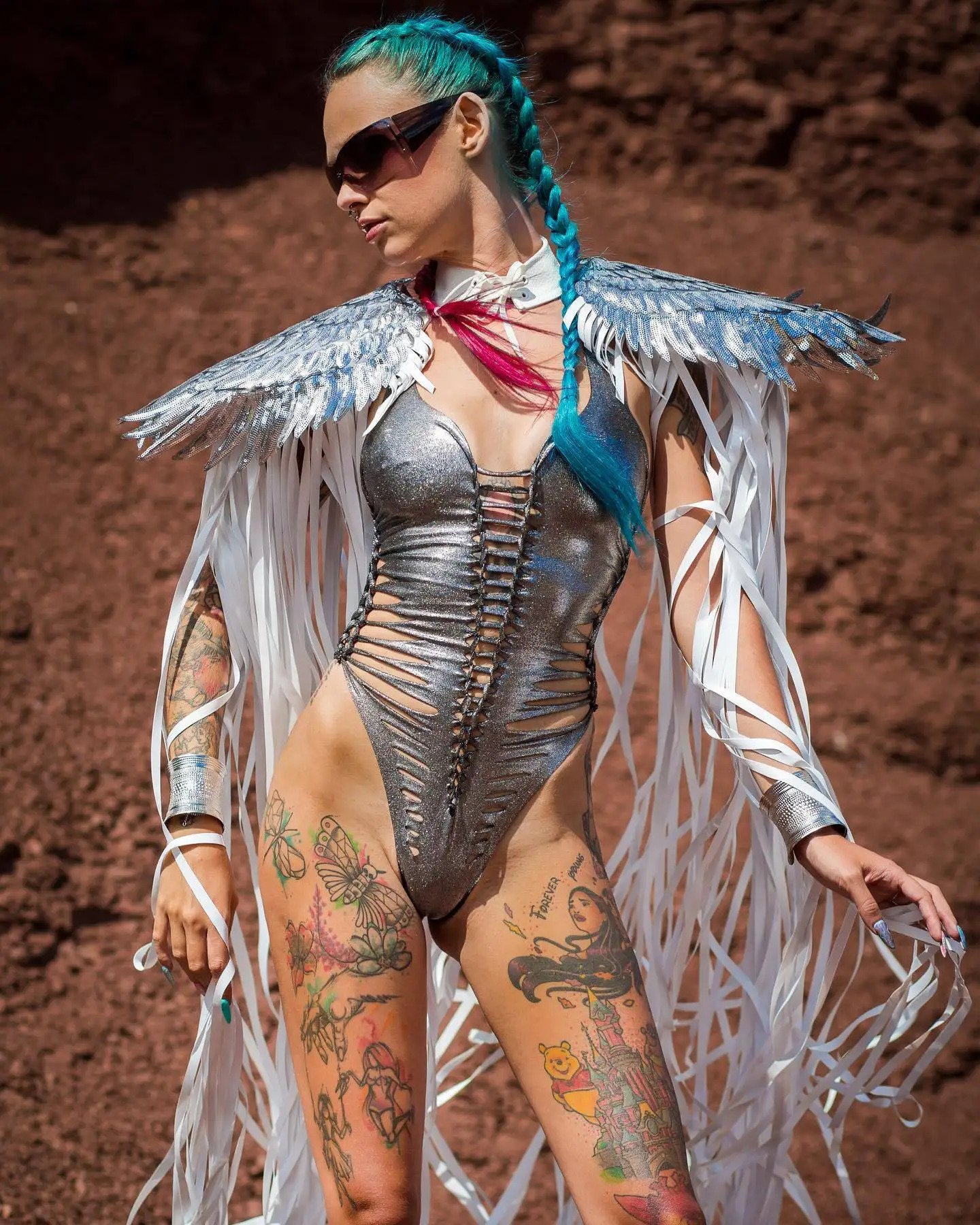 Sparkly Wing edge fringe patch work shawl womens retro roleplaying Bohemian cardigan wool sweater cape streetwear 2024 250408