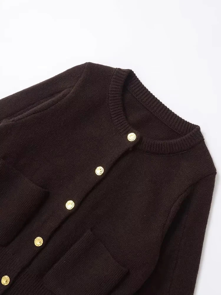 Womens Knit Cardigan Sweater ONeck Long Sleeve Chic Top with Golden Button Front Patch Pockets Fashion Outerwear 251107