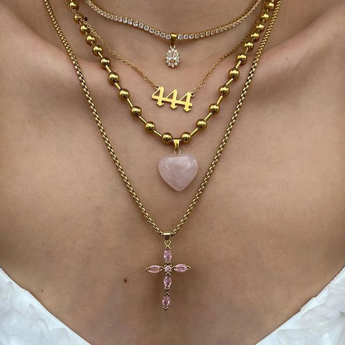 Uworld Romantic Heart Pendant Necklace High Quality Stainless Steel 18K Metal Texture Necklace 250409