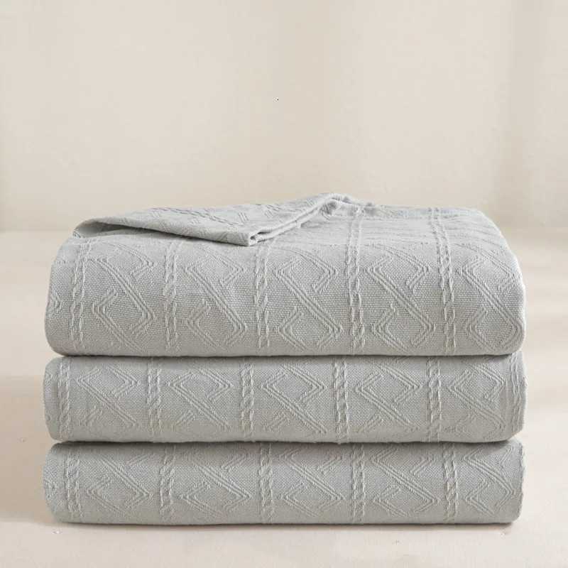 2025 new solid color simplicity cotton towel quilt pure cotton summer towel blanket nap air conditioner blanket C251111