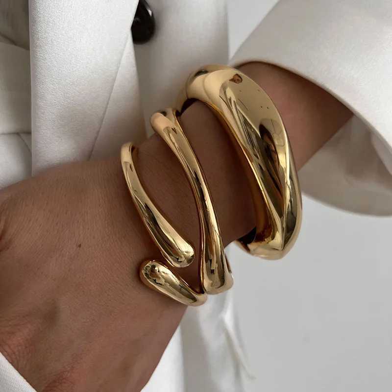 2 Styles Vintage Hip Hop Metal Cuff Bangles Punk Golden Silver Color Geometric Spring Bangles For Women Bracelet Men JewelryC250411