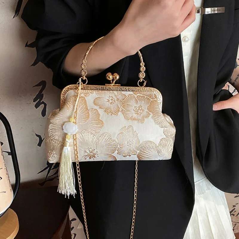 Chinese Style Embroidered Shoulder Elegant Handbag Retro Small Square Bag Wedding Party Designer Women Evening Clutch