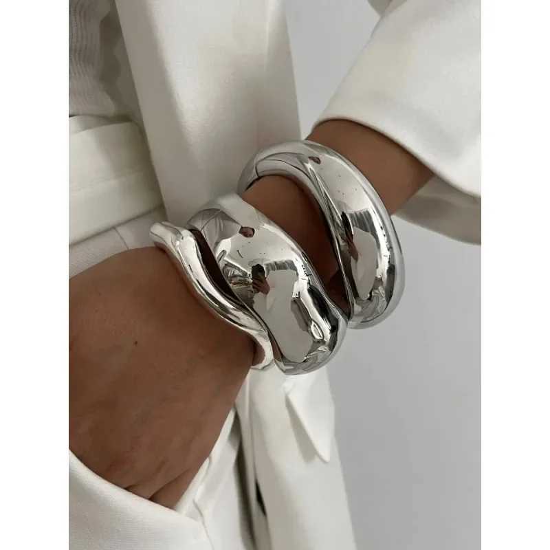 Vintage Wide Cuff Bangles Hip Hop Punk Gold Silver Color Geometric Metal for Women Girl exquisite Bracelets Jewelry GiftsC250411
