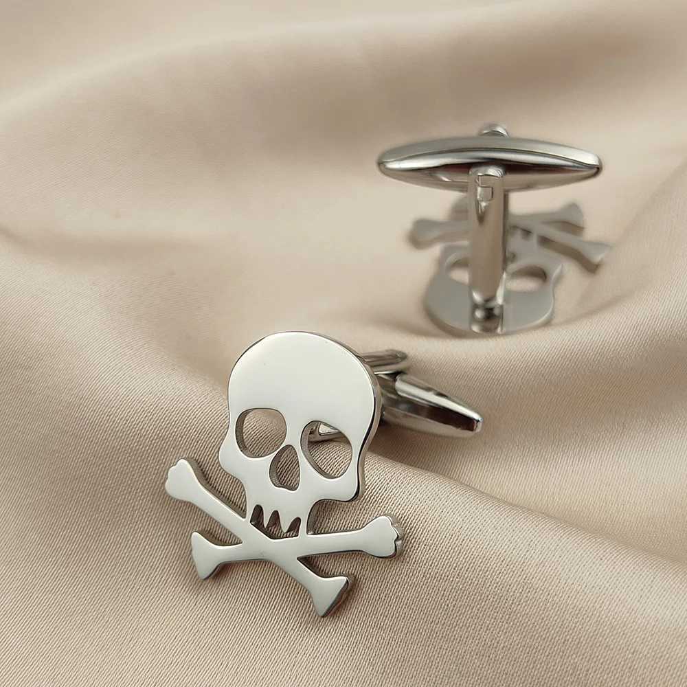 Stainless steel skull mens cufflinks retro Viking skull cufflinks rock party shirt buttons mens jewelry accessoriesT250412