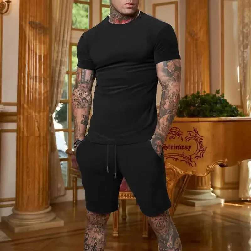 2024 Fashion Leisure Summer Outdoor Sportswear Mens Breathable T-shirt Casual Fashion Two Piece SetXJ250412