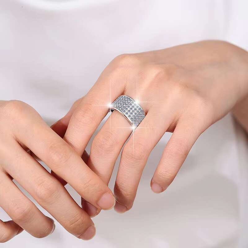 Fine Jewelry Classic Fashion VVs1 Moissanite Full Diamond Good Quality S925 Sterling Silver Ring of Women Ladies Rings