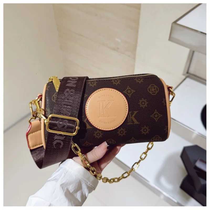 Elegant Ladies Handbag Leather Tote Bag From Luxury Brand By Famous Designer - Classic Shoulder StyleW251111