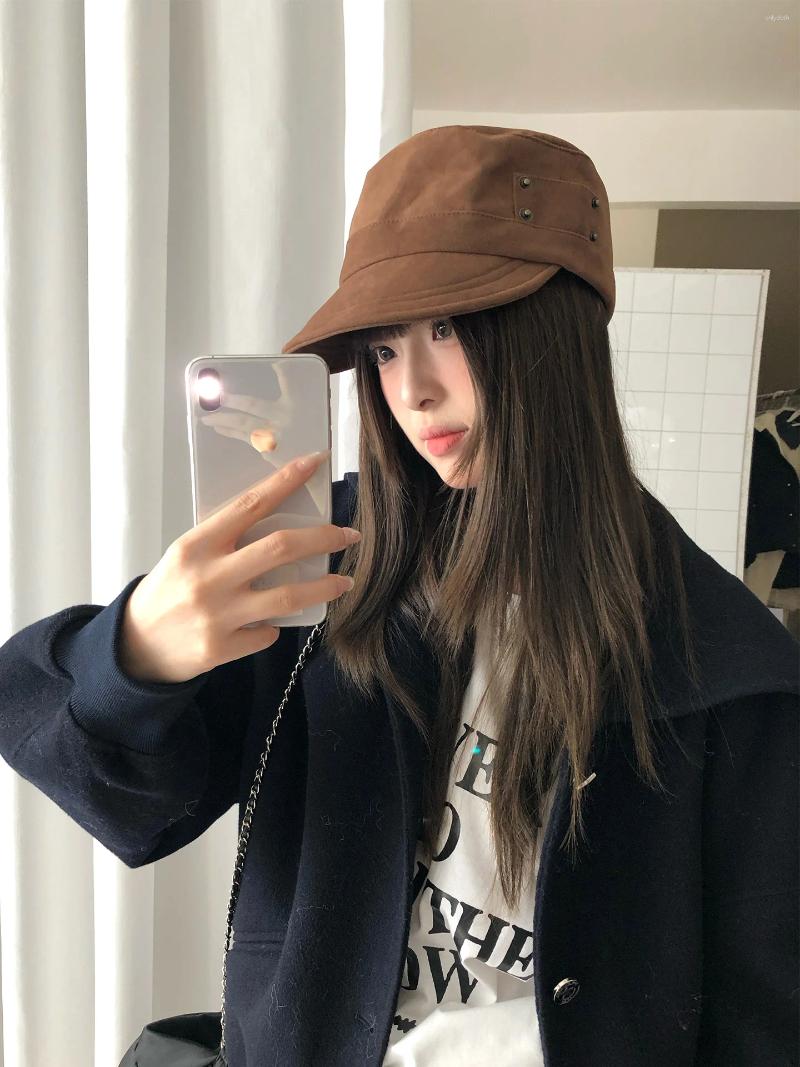 Berets Retro Suede Brown Beret For Women Autumn And Winter Flat-Top Equestrian Hat With Temperament