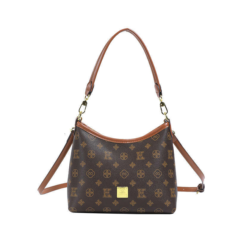 High-end Fashion Versatile Chic Niche Tote for Women 2025 New Simple Casual Commuter Shoulder Crossbody Bag