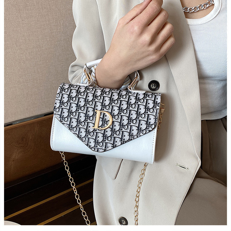 Fashionable leisure cross body bag single shoulder bag all-match chain, Korean version small square bag women's bag new style