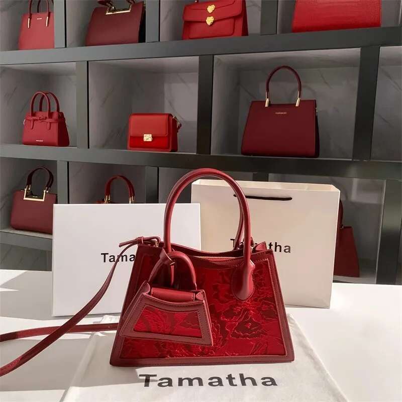 High Quality Sexy Red Fashion Embroidery Composite Textured Leather Women Handbag Lady Purse Casual Tote Crossbody Bag