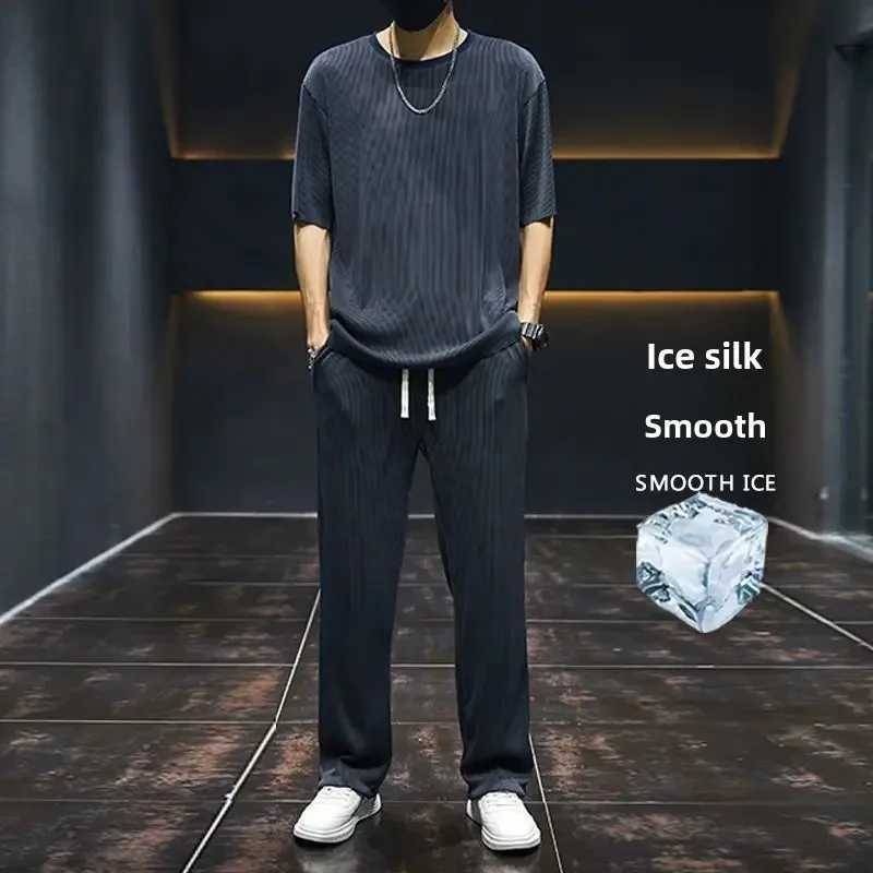 Mens ice silk set casual short sleeved T-shirt 2-piece set summer 2024 new sports shirtXJ250412