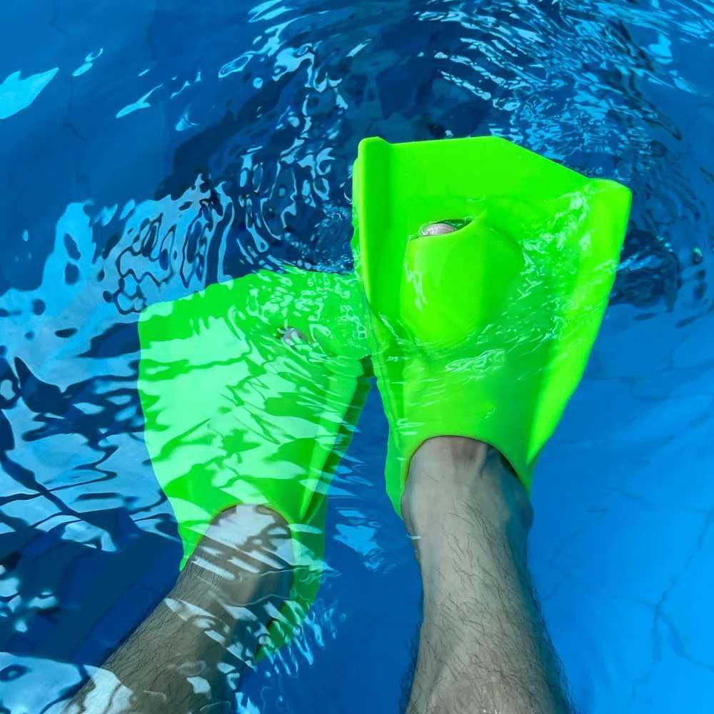 High quality silicone swimming flip cover professional diving acceleration assisting swimming with frog shoes swimming suppliesY250412