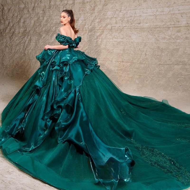 Blackish Green Shiny Princess Quinceanera Dresses Off Shoulder Beads Applique Lace Tull Sweet 16 Dress Ball Gown Vestidos 15 Anos