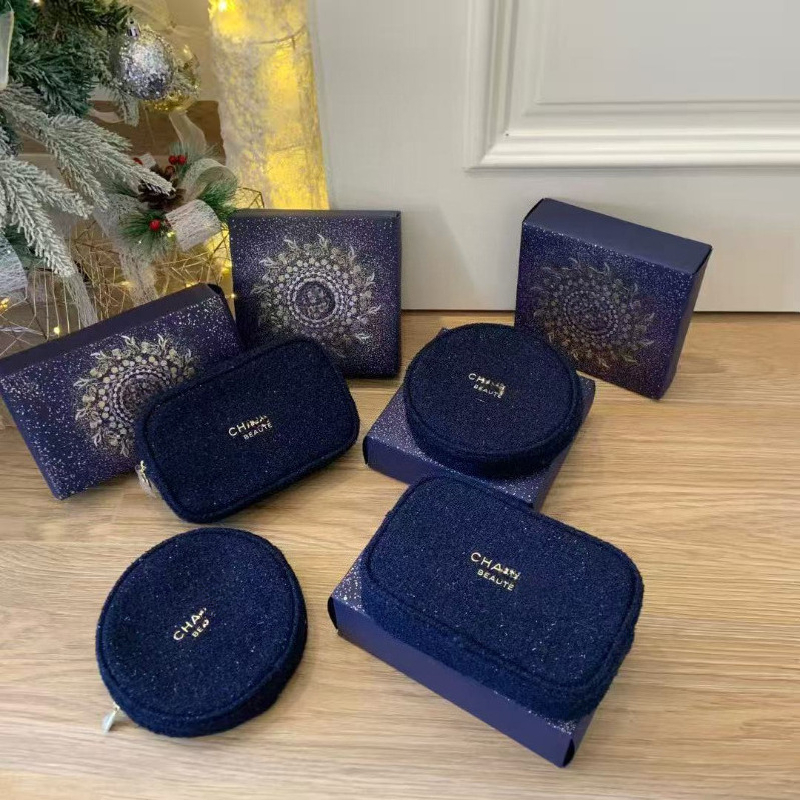2025 Christmas limited edition Luxury Cosmetic Bags Designer Makeup Bag Navy Blue Classic Chain Womens Portable toiletry bag Travel Washing Square Round Gift bags