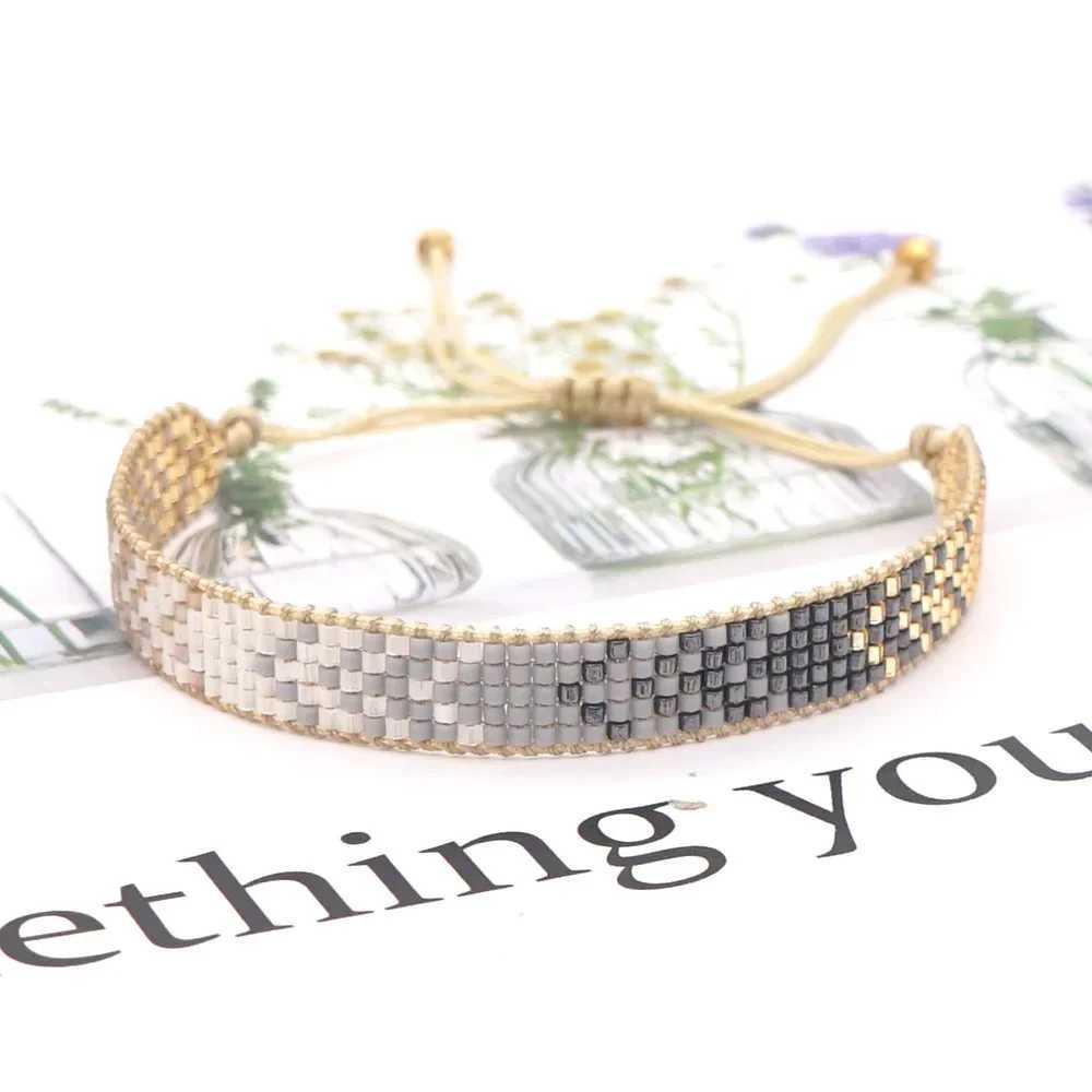 Beaded Bracelet Hand woven Gradient fashion Simplicity pattern Bohemia Adjustable Unisex Rice Ball BraceletC250411