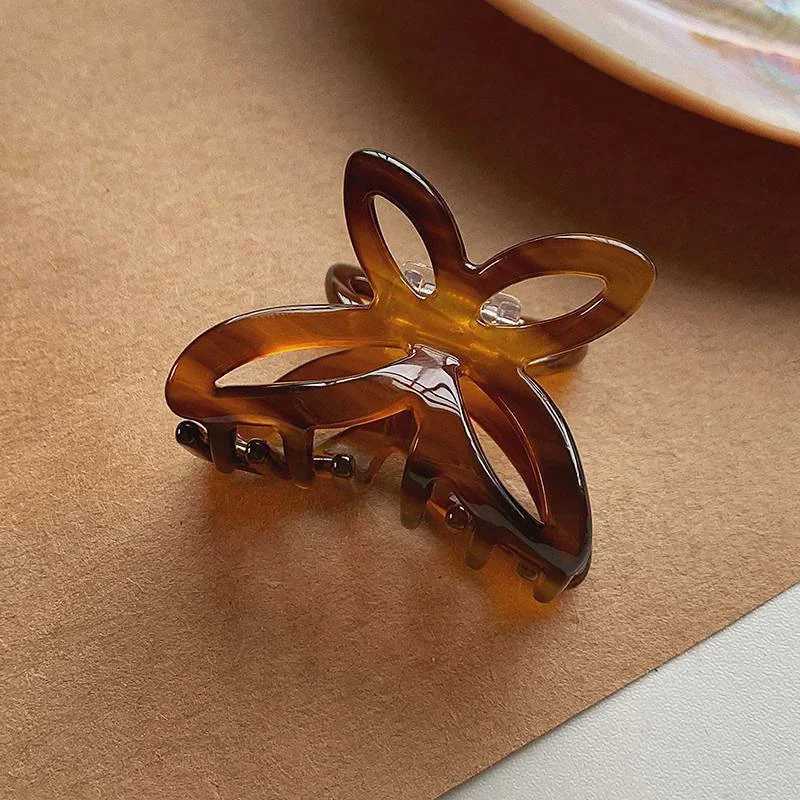 New Butterfly Hair Clip for Women Retro French Personalized Jelly Hair Clip Plastic Green Hair Claw Womens Hair Clip Hair Accessories Y2504012