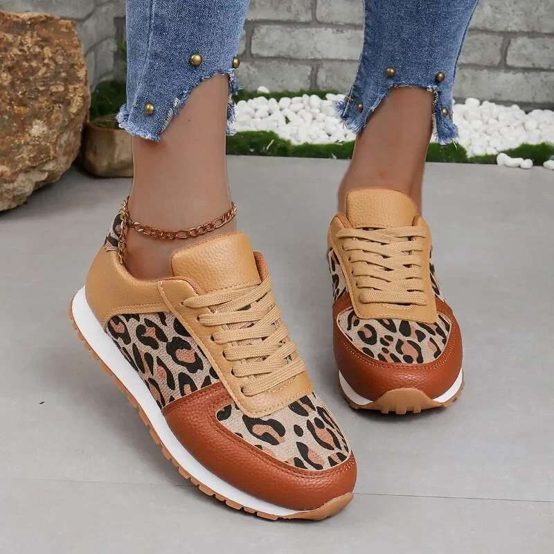 2025 casual leopard print women's designer fashion sports shoes with lace up women's thick soled sports shoes