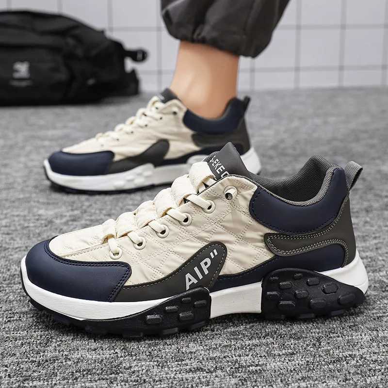 Mens casual shoes fashionable and breathable walking shoes mens lightweight and comfortable sports shoes running shoes W250412