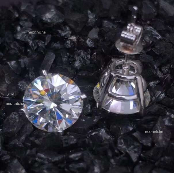 Latest Fashion 14k Gold Plated Sier Bg Iced Out Moissanite Micro Full Paved Round Earring
