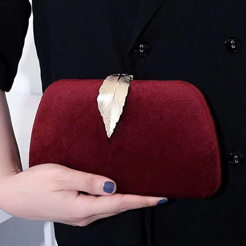 European American Retro Banquet Fashion Women'S Handbag Chain Crossbody Veet Paired With Evening Dress Bag