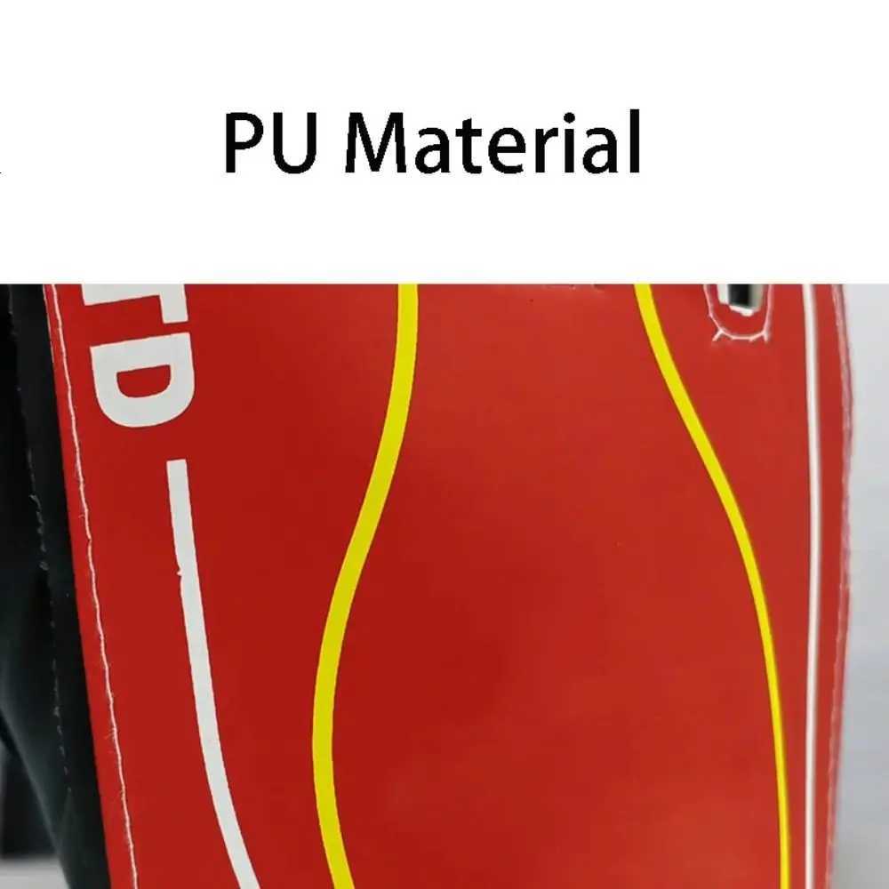 Non-slip Goalkeeper Gloves New PU Professional Football Soccer Goalie Gloves Child Kids Thicken Latex Glove Color RandomW251112