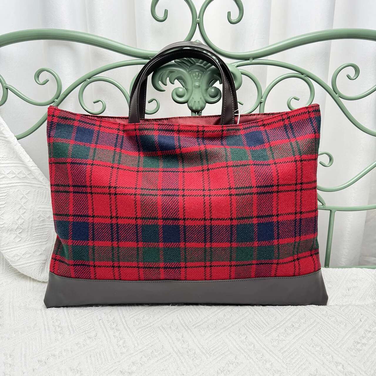 Kawaii Cute Cartoon Ladies Horizontal Checkered Square Denim Embroidery Bag Handbag 576701