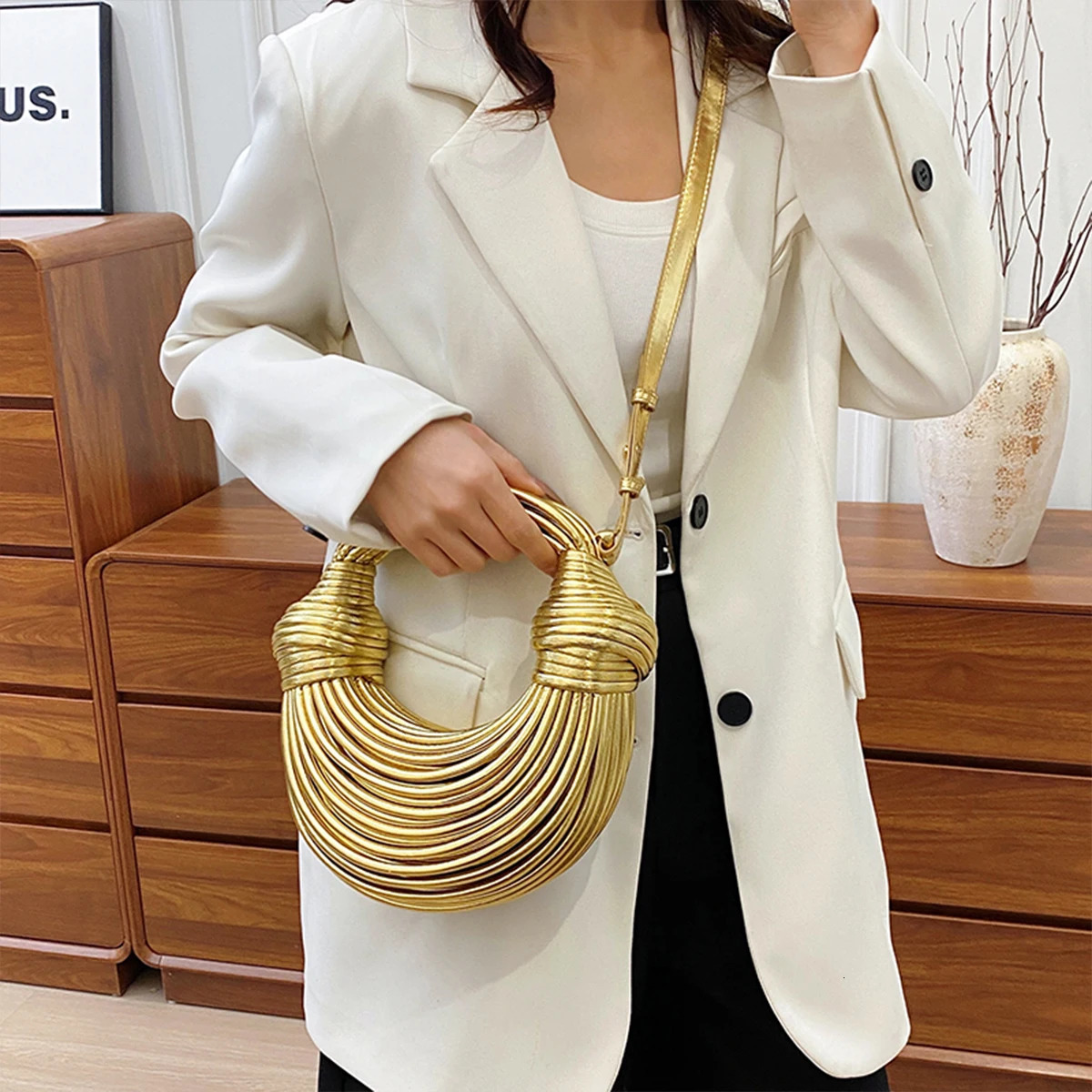 Elegant Women Evening Bag Shiny PU Clutch Detachable Strap for Party Wedding Gold Silver Glamorous Purse Banquet shoulder bag 251112