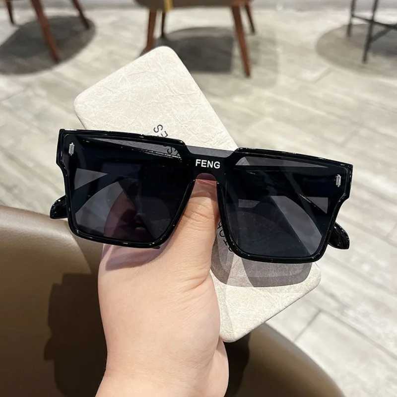 Fashion Sunglasses for Women Oversize Sun Glasses Gradient Plastic Vintage Brand Designer Female Sun Glasses Uv400 Eyewear Z250411