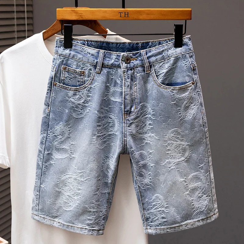 2024 Summer Personalized Dragon Printed Fashion Straight Blue Denim Shorts for Mens Street Style 250411Z