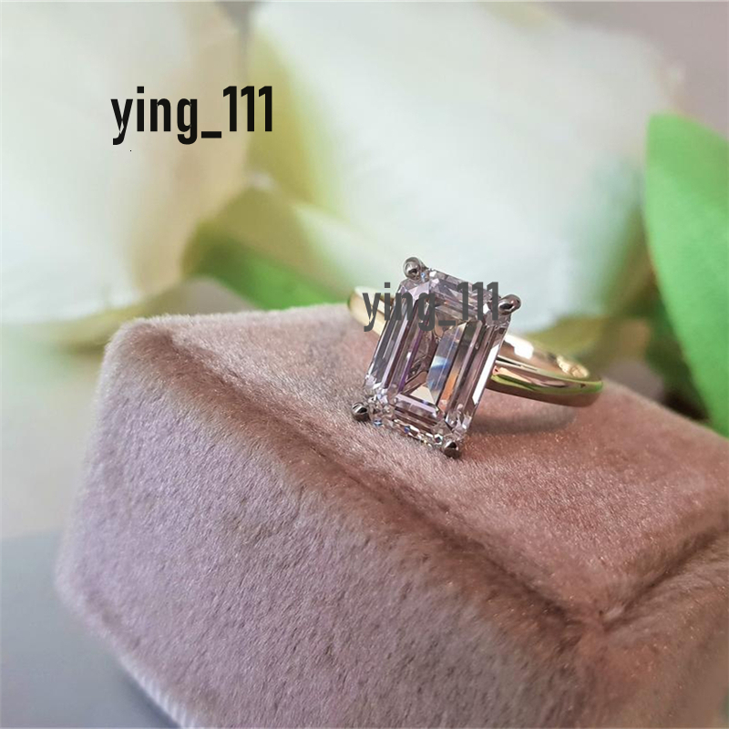 Jewelry Lab Grown Diamond Engagement Ring 2 Carats Emerald Cut Solitair Two Tones Yellow And White Gold Ring IGI Certified E VS1 Wedding Gold Ring For