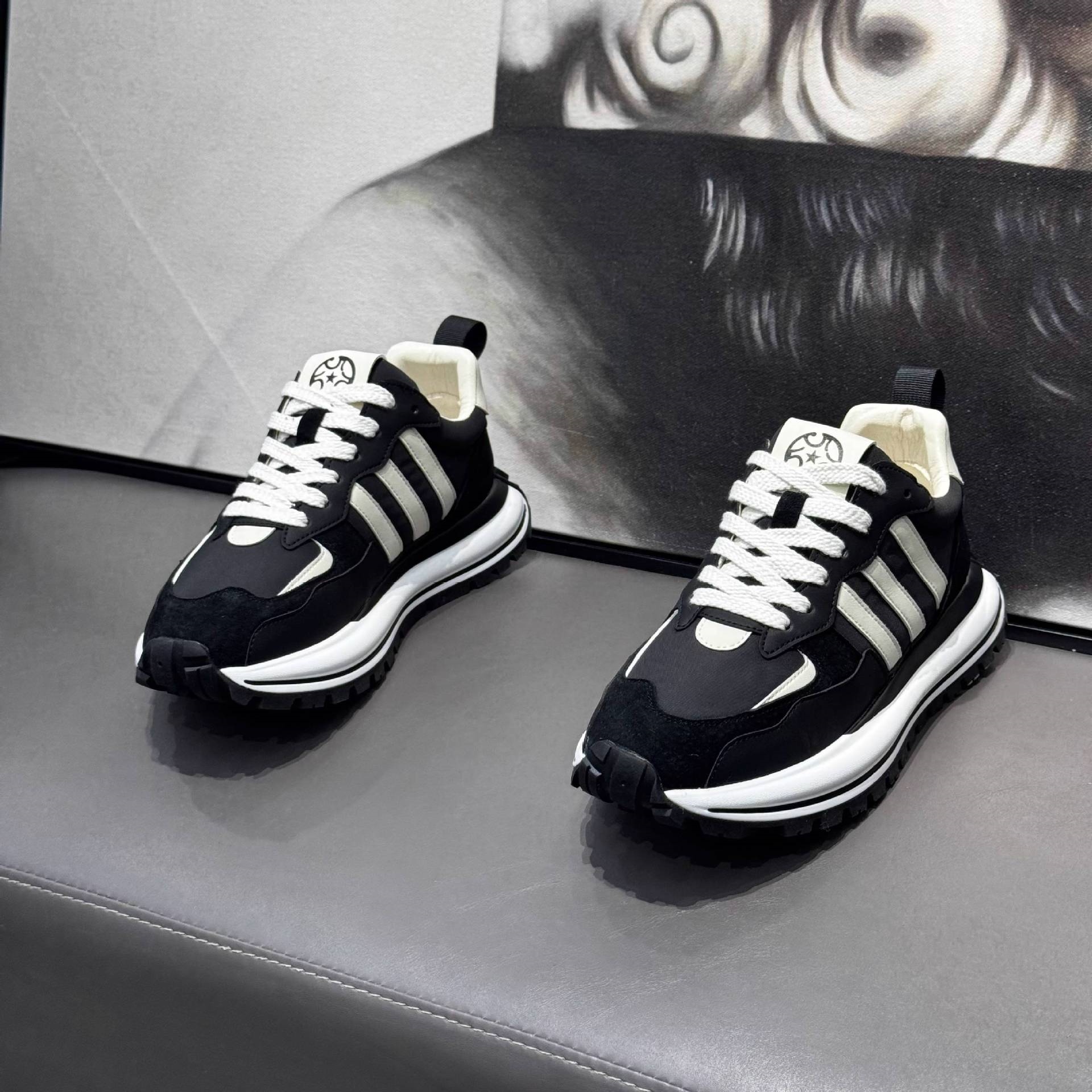 Free shipping men's shoes 2025 spring sports casual shoes fashion trend thick sole increase color matching lace-up low-top casual shoes 39-44
