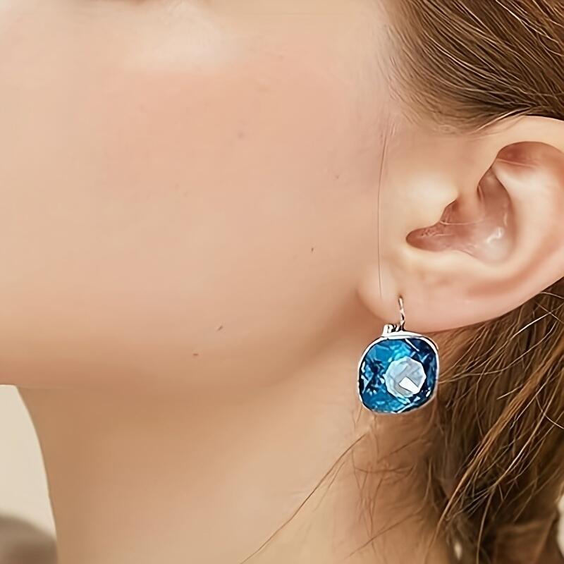 Sterg sier earrings with Austrian crystals, hypoallergenic square crystal earrings, exquisite anniversary birthday jewelry gift for women
