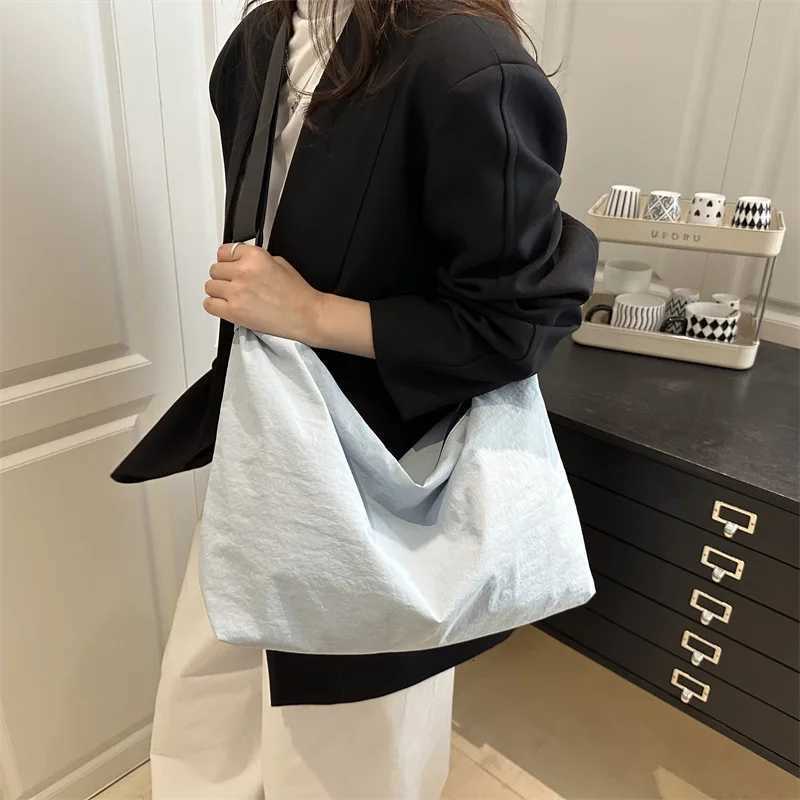 New Korean Style Crossbody Bag Large Capacity Lightweight Casual Shoulder Bag Textured Casual and Simple Design Bags for TravelT2511112