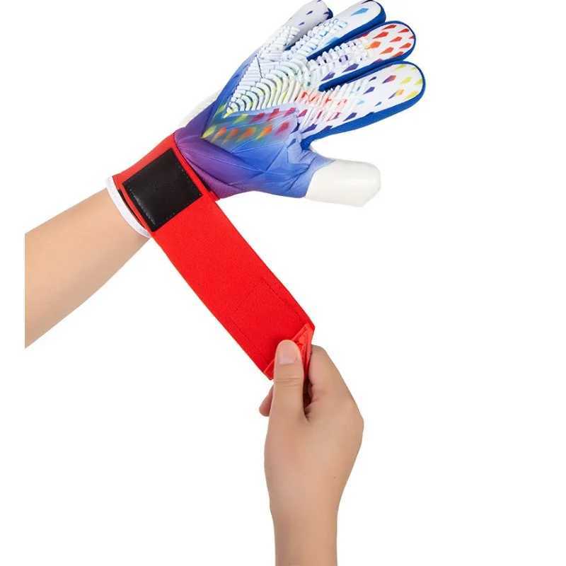 New goalkeeper football gloves for adult games professional anti slip childrens latex goalkeeper glovesXJ250412