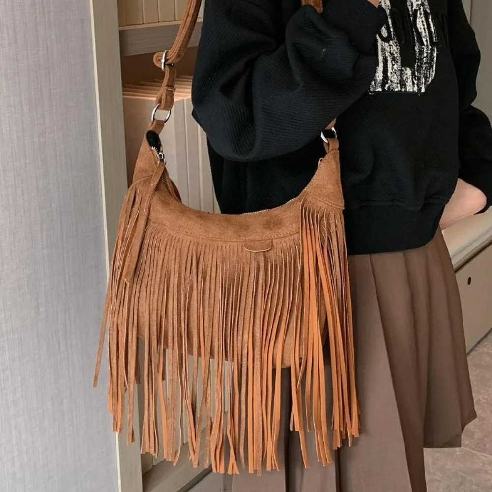 Nichle Design 2024 Womens Bag Rereo Shoulder Cross Bag Womens Tassel Bucket Handbag Fi Wallet HandbagXJ250412