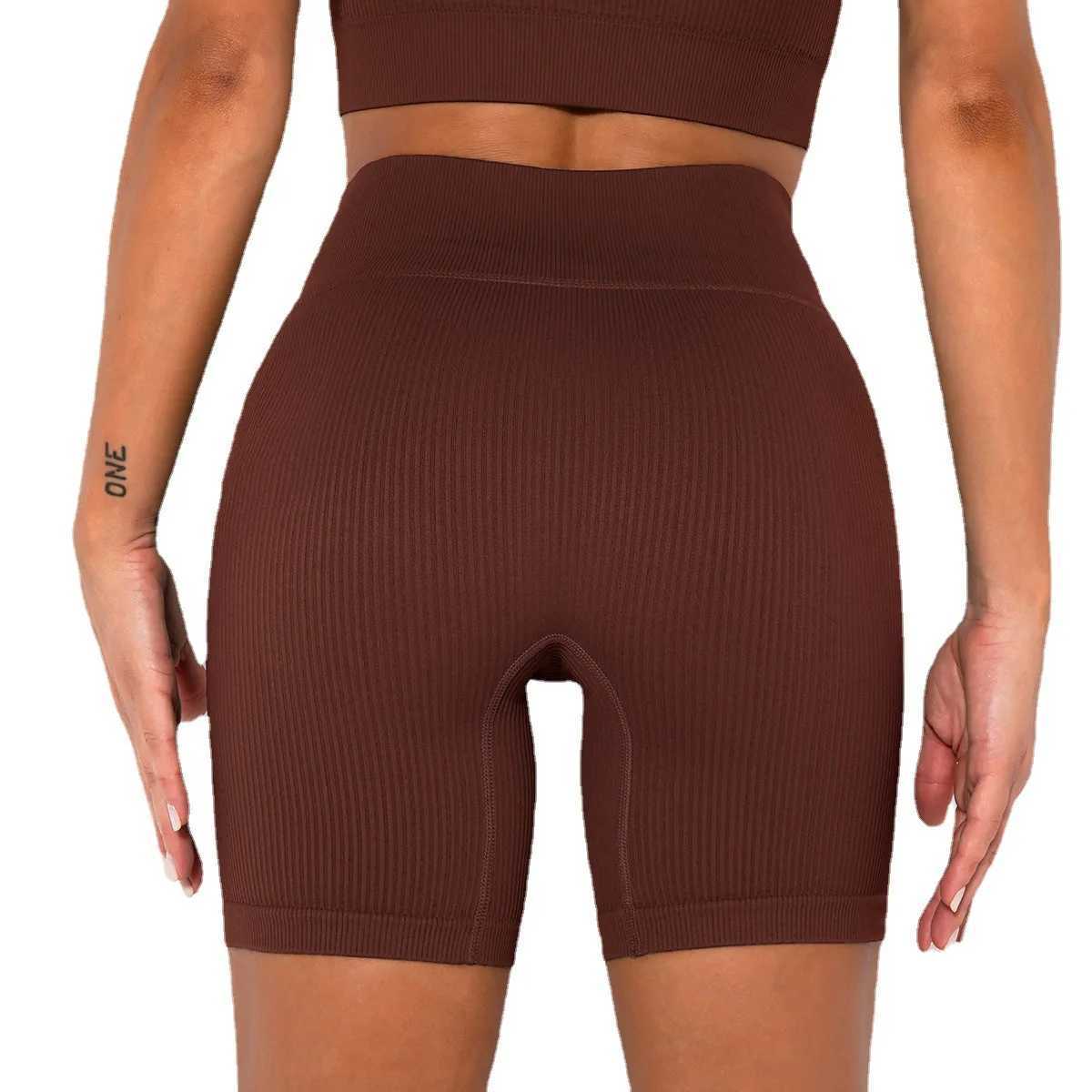 Womens high waisted seamless yoga shorts squat hip lift fitness exercise running exercise gym leg shorts Y250412